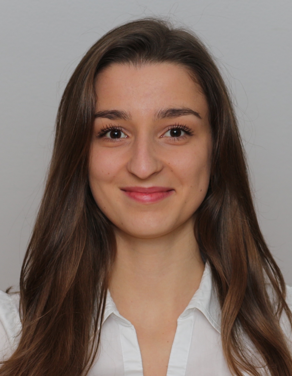 Dr. Anna Hambarzumjan